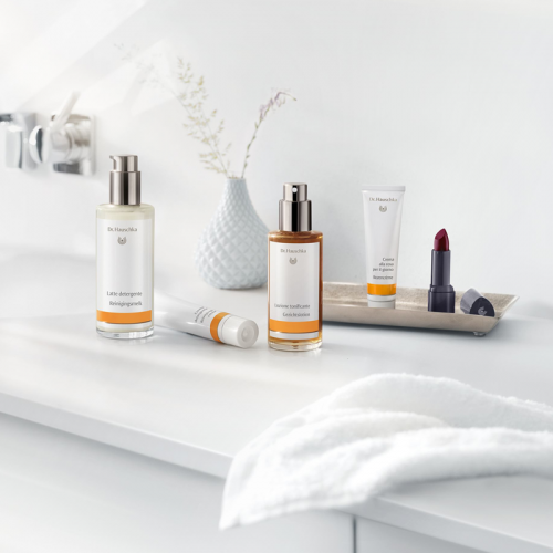 Beeld-dr.Hauschka-voor-site-YogaRelax